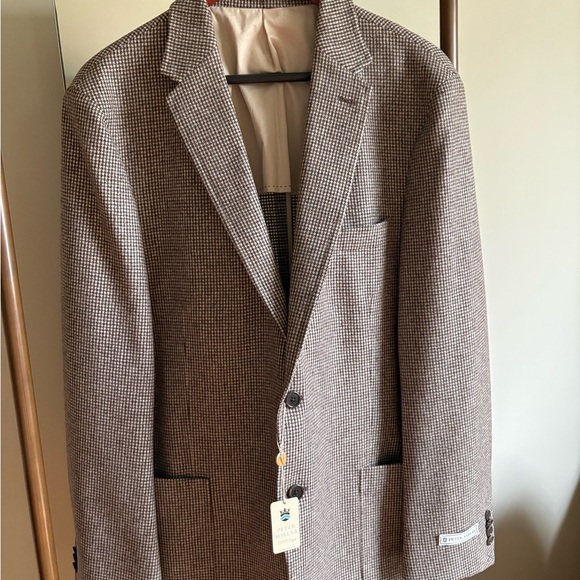 Peter Millar Houndstooth Blazer in Brown and Cream